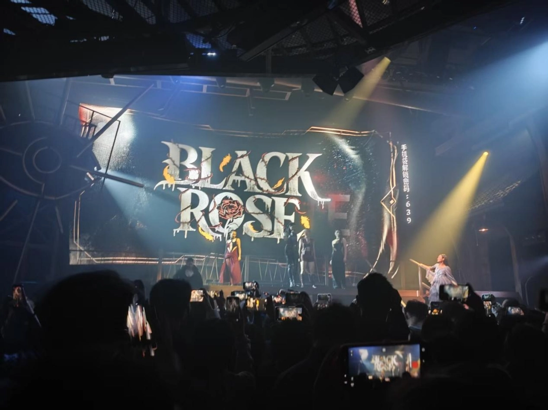 昨天，我去了一趟《英雄联盟》的祖安