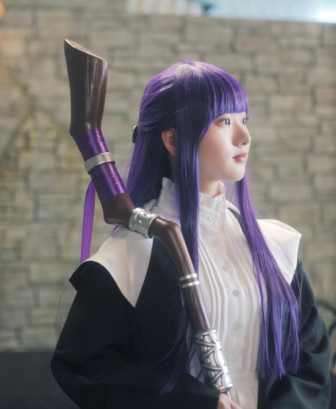 可爱圆脸！日本围棋二段美女选手cos《葬送的芙莉莲》菲伦