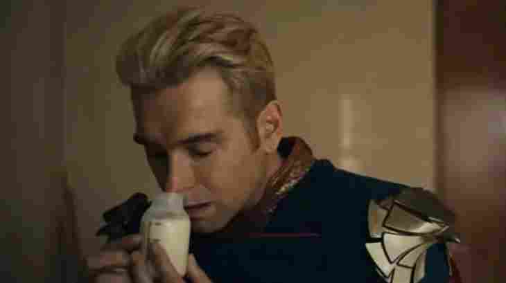 《黑袍纠察队》祖国人演员：粉丝总是要给我送牛奶