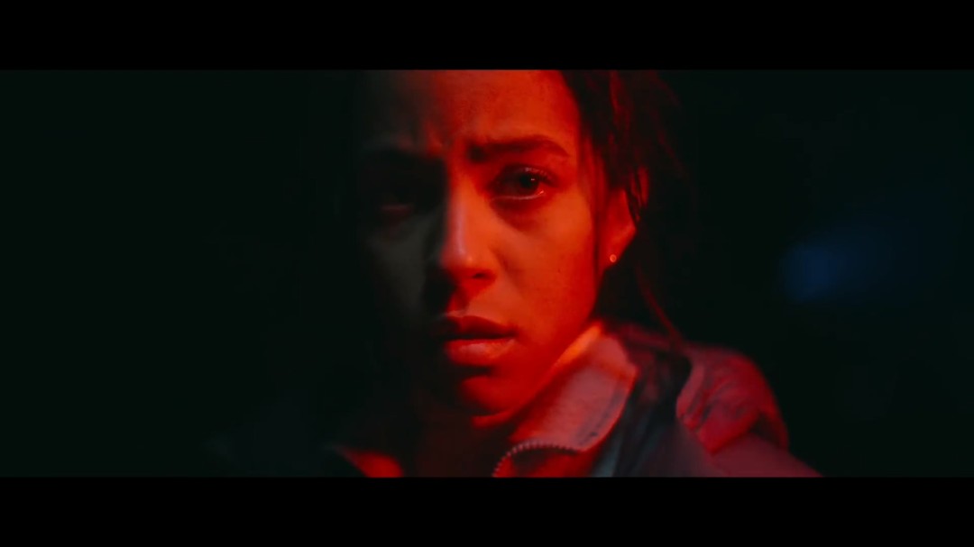 胆子小别看！《验尸官》导演恐怖新片《鬼上车》首曝预告